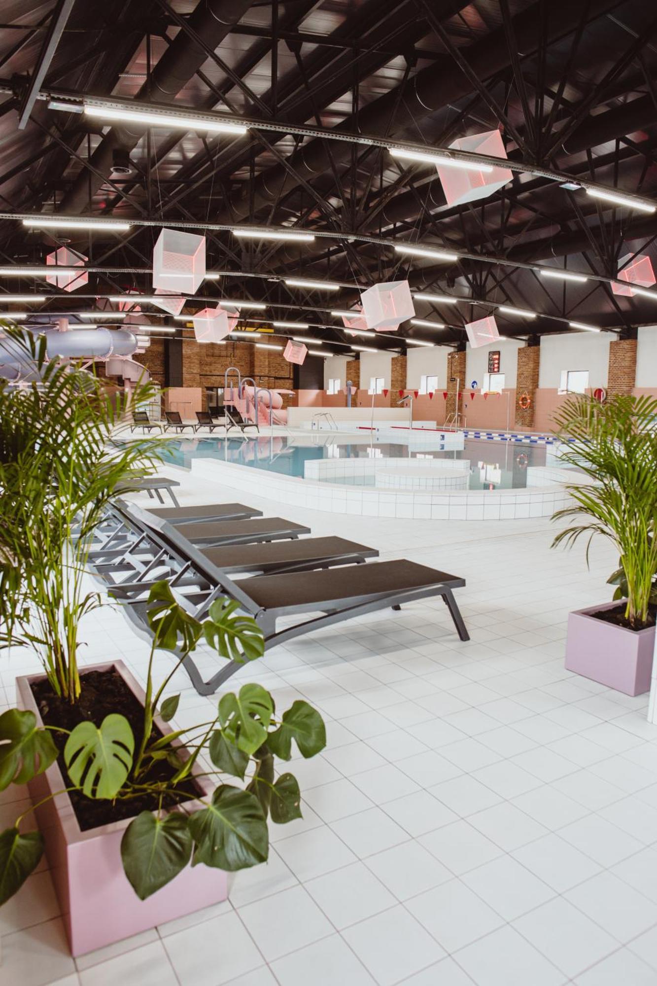 ซูครอฟเนีย ชนิน Aparthotel ภายนอก รูปภาพ
